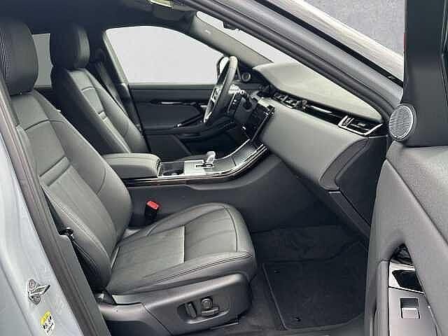 Gebraucht Land Rover Range Rover evoque SE Dynamic 206 PS (151 kW) 2025 Arroios grey SUV
