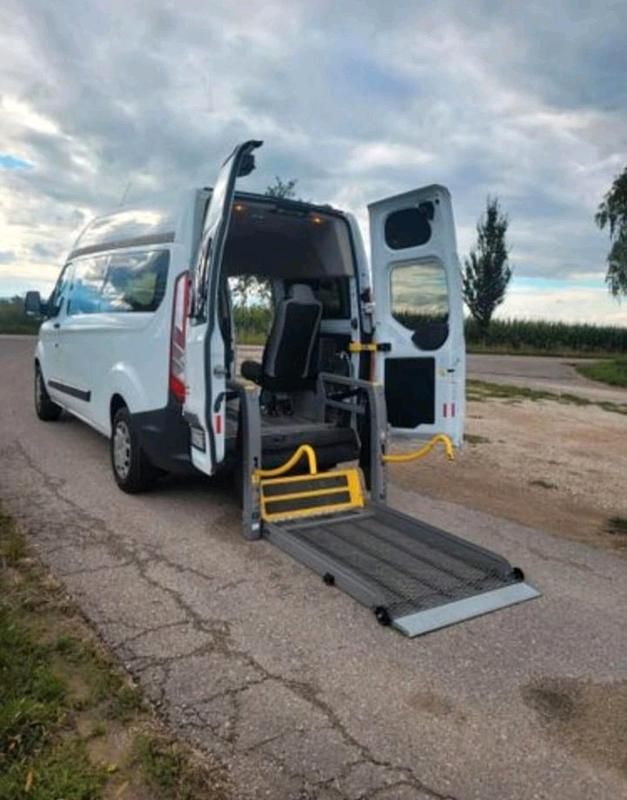 Gebraucht Ford Transit Custom 131 PS (96 kW) 2017 Weiß Van / Kleinbus