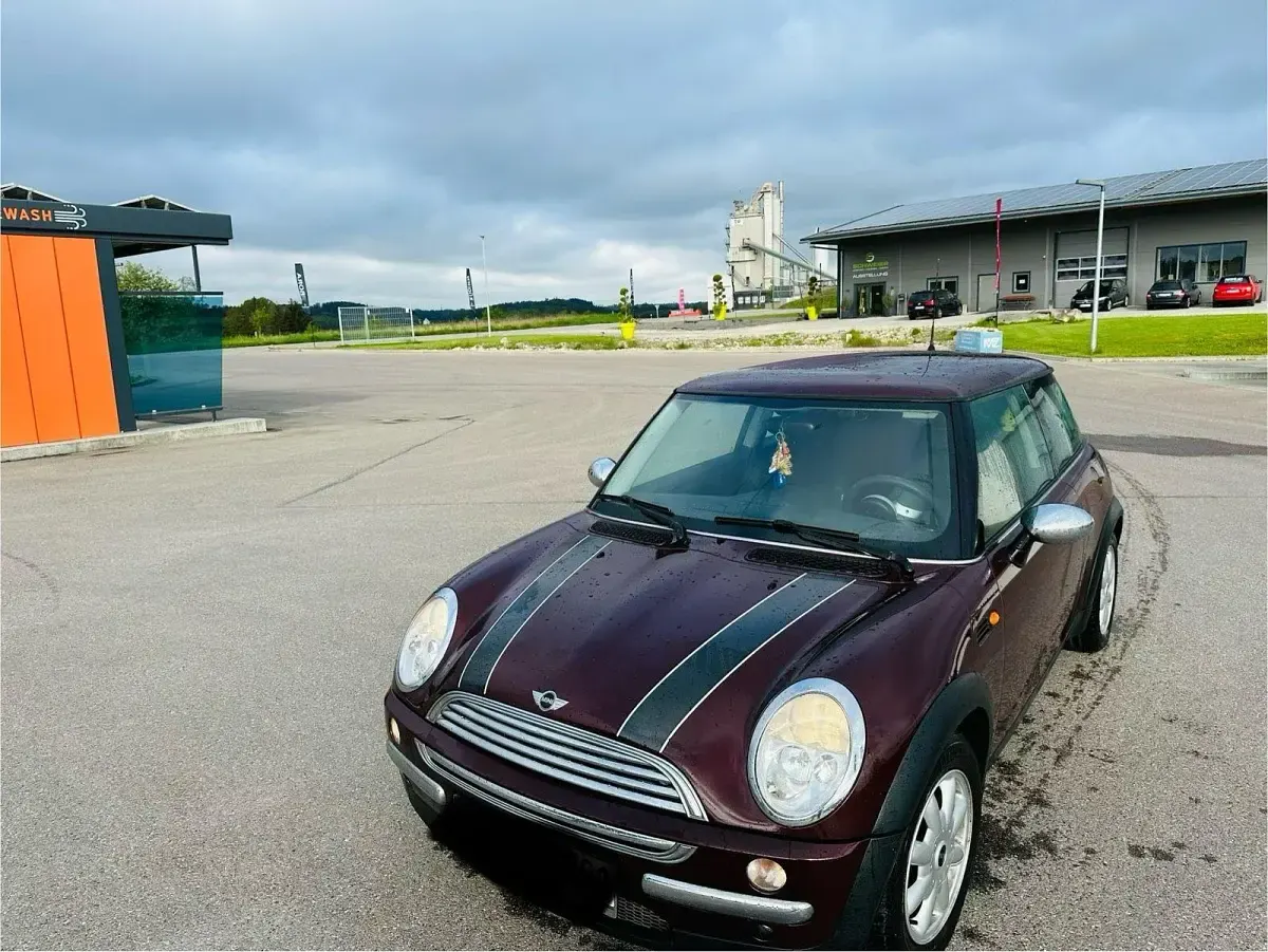 Gebraucht Mini Cooper 90 PS (66 kW) 2003 Rot Kleinwagen