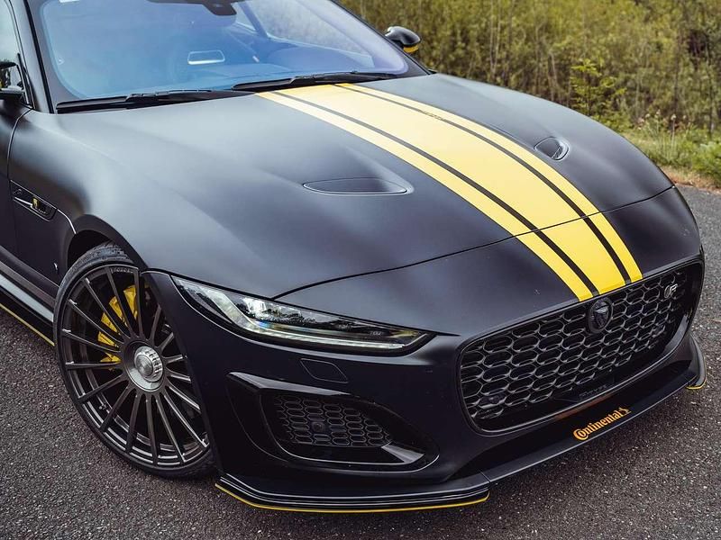 Gebraucht Jaguar F-Type R 575 PS (422 kW) 2023 Svo premium palette black Coupé