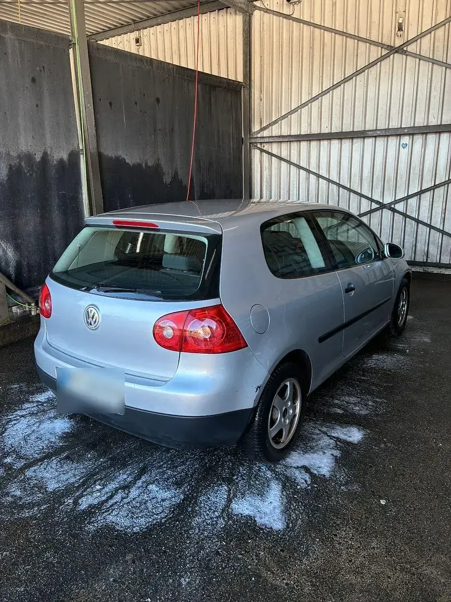 Gebraucht VW Golf IV Trendline 75 PS (55 kW) 2005 Grau Limousine