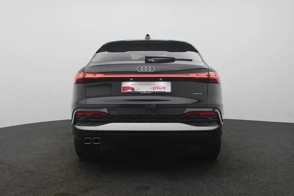 Gebraucht Audi Q5 Sportback Sport 204 PS (150 kW) 2025 Schwarz SUV