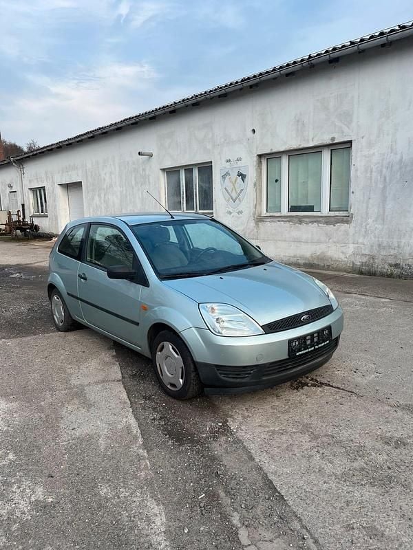 Second-hand Ford Fiesta 75 CP (55 kW) 2003 Gri Hatchback