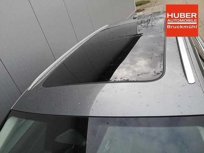 Neu Skoda Superb Selection 193 PS (141 kW) 2025 Andere Kombi