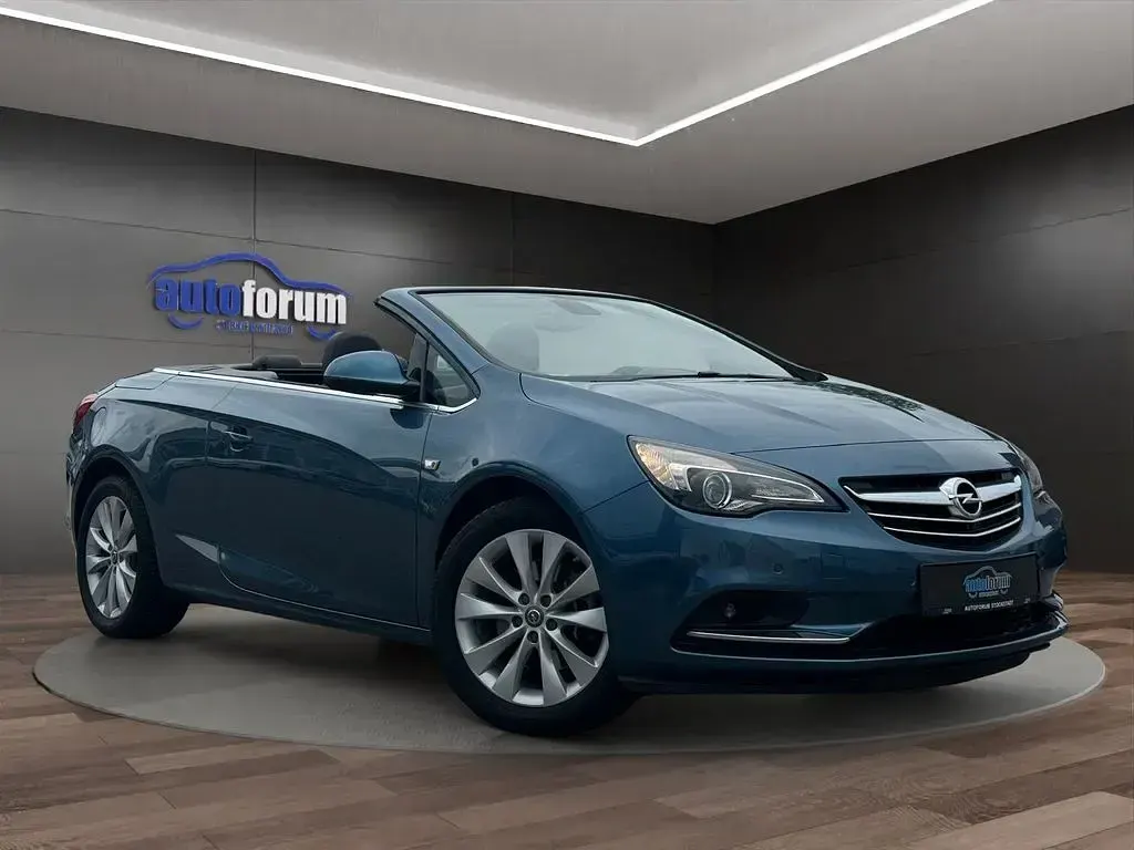 Gebraucht Opel Cascada Innovation 140 PS (102 kW) 2017 Blau Cabrio