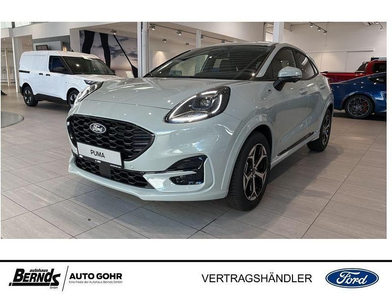 Cactus grey Neu 2025 Ford Puma ST-Line X SUV | 31.390 € - Bild 1/4