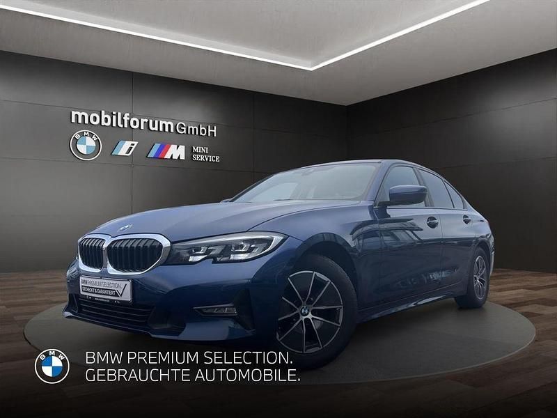 Blau Gebraucht 2020 BMW 320 Advantage Limousine | 24.901 € (Guter Preis) - Bild 1/4