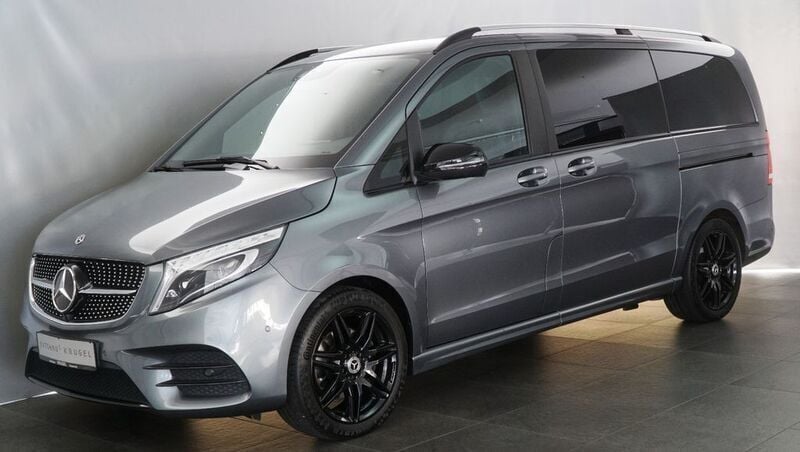 Grau Gebraucht 2021 Mercedes V300 Avantgarde Van / Kleinbus | 42.990 € (Fairer Preis) - Bild 1/4