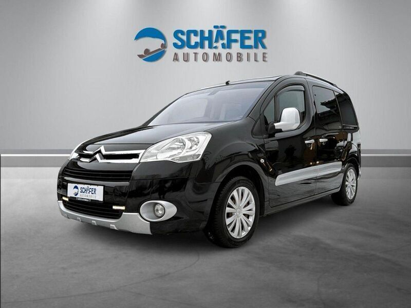 Schwarz Gebraucht 2011 Citroën Berlingo SELECTION Van / Kleinbus | 7.900 € (Etwas zu teuer) - Bild 1/4