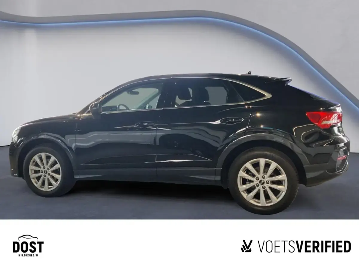 Gebraucht Audi Q3 Sportback Design 150 PS (110 kW) 2021 Mythosschwarz metallic SUV