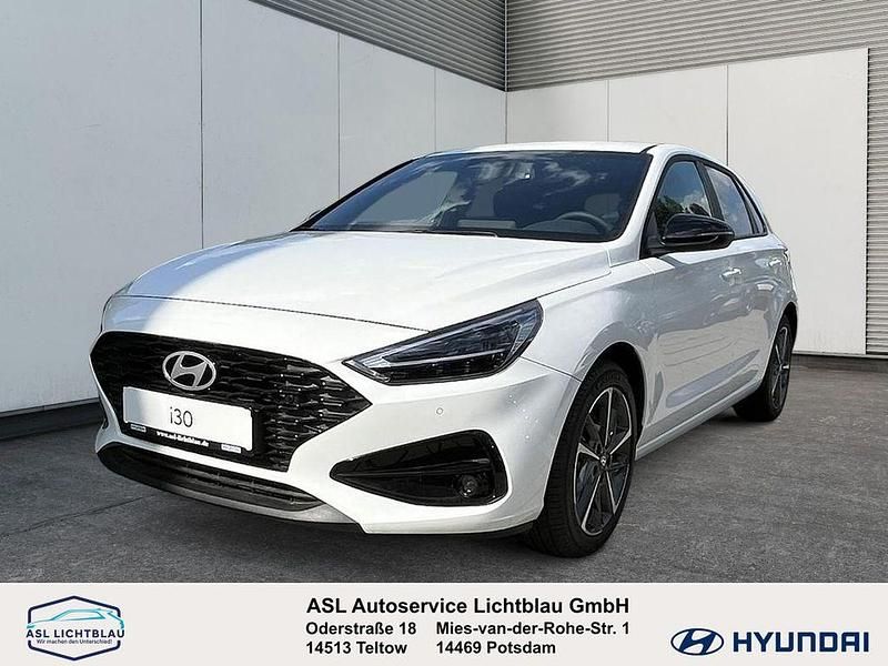 Serenity white Neu 2024 Hyundai i30 Advantage Limousine | 24.900 € (Fairer Preis) - Bild 1/4