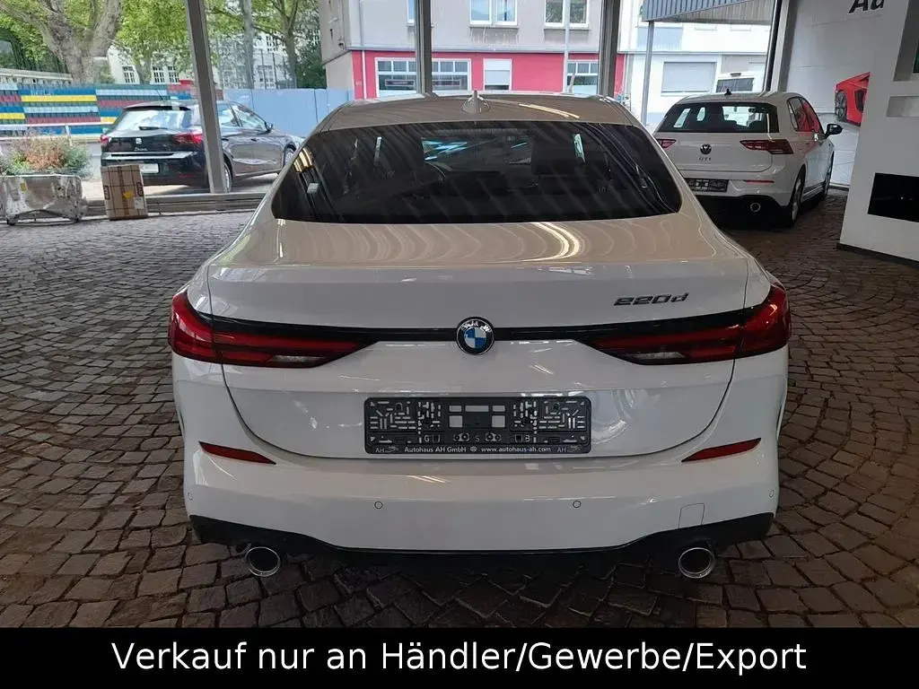 Gebraucht BMW 220 Gran Coupé M Sport 190 PS (139 kW) 2022 Weiß Coupé