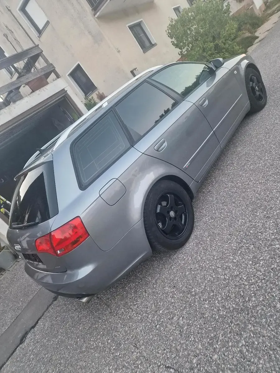 Gebraucht Audi A4 S-Line 163 PS (119 kW) 2007 Grau Kombi