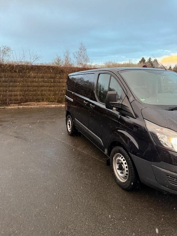 Gebraucht Ford Transit Custom 77 PS (56 kW) 2018 Schwarz