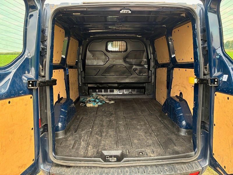 Gebraucht Ford Transit Custom 105 PS (77 kW) 2018 Blau Kombi