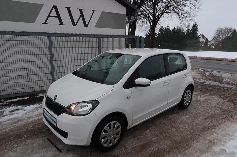 Weiß Gebraucht 2016 Skoda Citigo Ambition Kleinwagen | 3.880 € (Guter Preis) - Bild 1/4