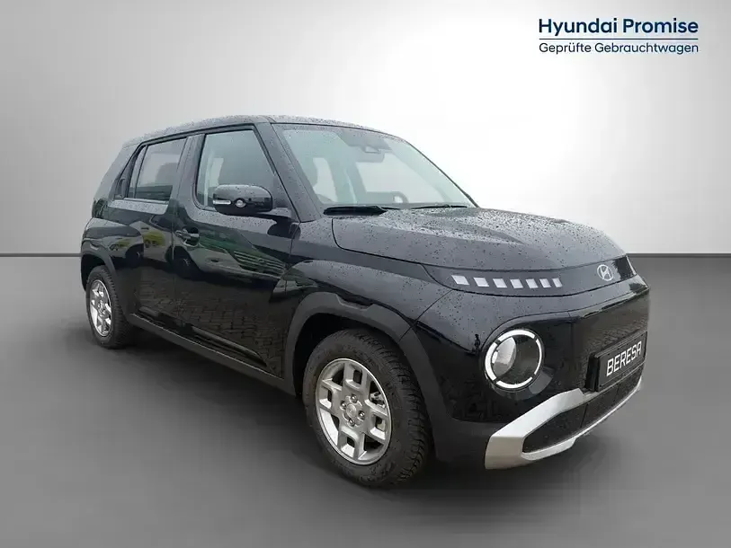 Gebraucht Hyundai Inster Trend 85 kW (116 PS) 2025 Schwarz Kleinwagen