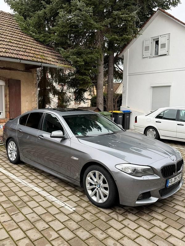 Gebraucht BMW 525 M Sport 204 PS (150 kW) 2010 Grau Limousine