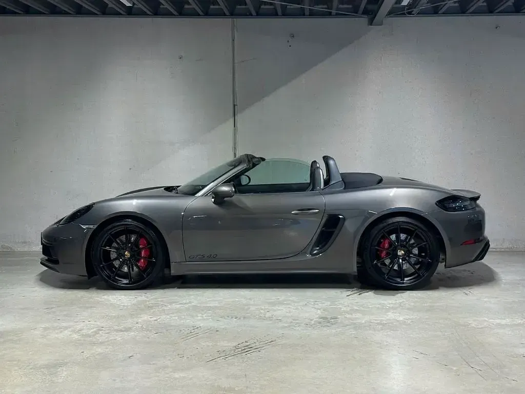 Gebraucht Porsche 718 400 PS (294 kW) 2024 Grau Cabrio