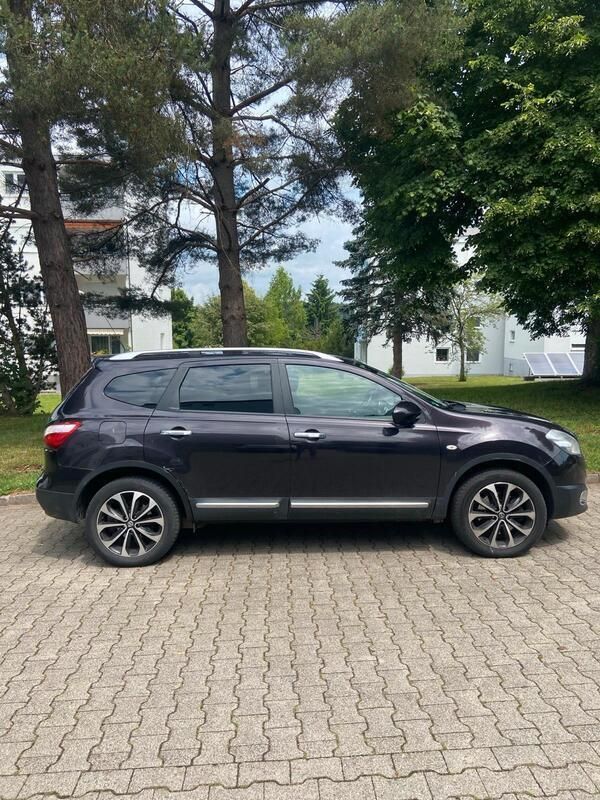 Schwarz Gebraucht 2011 Nissan Qashqai +2 SUV | 5.000 € (Superpreis) - Bild 1/4