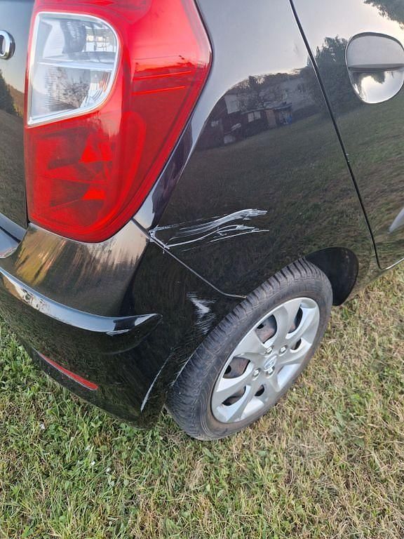 Gebraucht Hyundai i10 Classic 69 PS (50 kW) 2012 Schwarz Kleinwagen