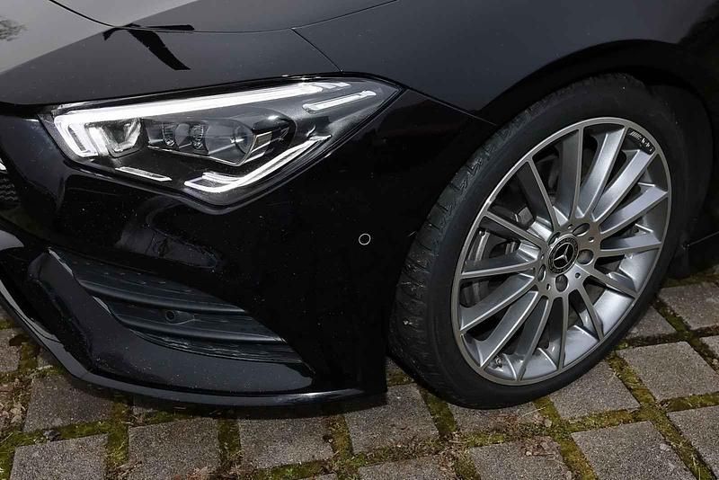 Gebraucht Mercedes CLA250 AMG 224 PS (164 kW) 2022 Schwarz Limousine