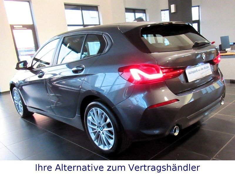 Gebraucht BMW 120 190 PS (139 kW) 2021 Grau Kleinwagen