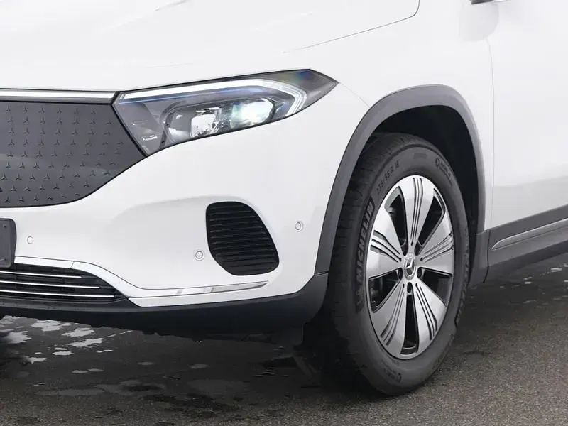 Gebraucht Mercedes EQA250+ Advanced 140 kW (191 PS) 2025 Unilack polarweiß SUV