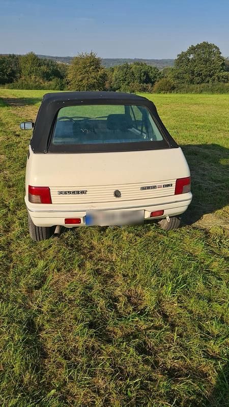 Gebraucht Peugeot 205 60 PS (44 kW) 1991 Weiß Cabrio