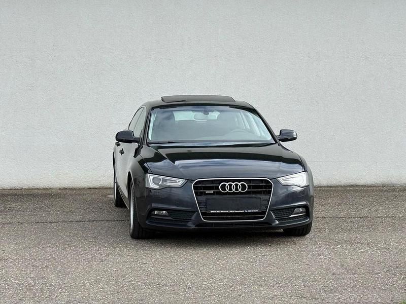 Blau Gebraucht 2012 Audi A5 Sportback Sport Kleinwagen | 7.990 € (Fairer Preis) - Bild 1/4