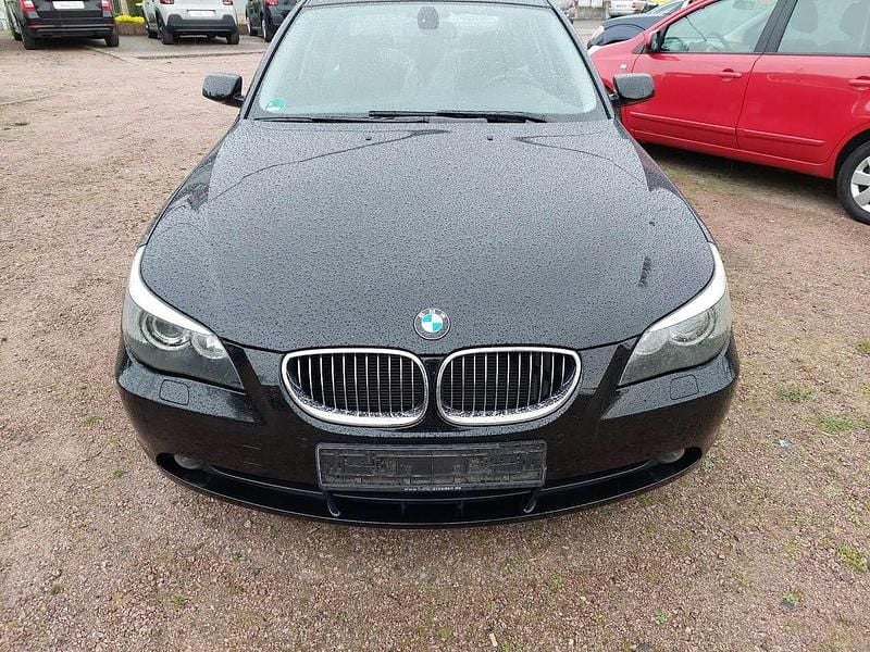 Gebraucht BMW 525 218 PS (160 kW) 2007 Schwarz Limousine