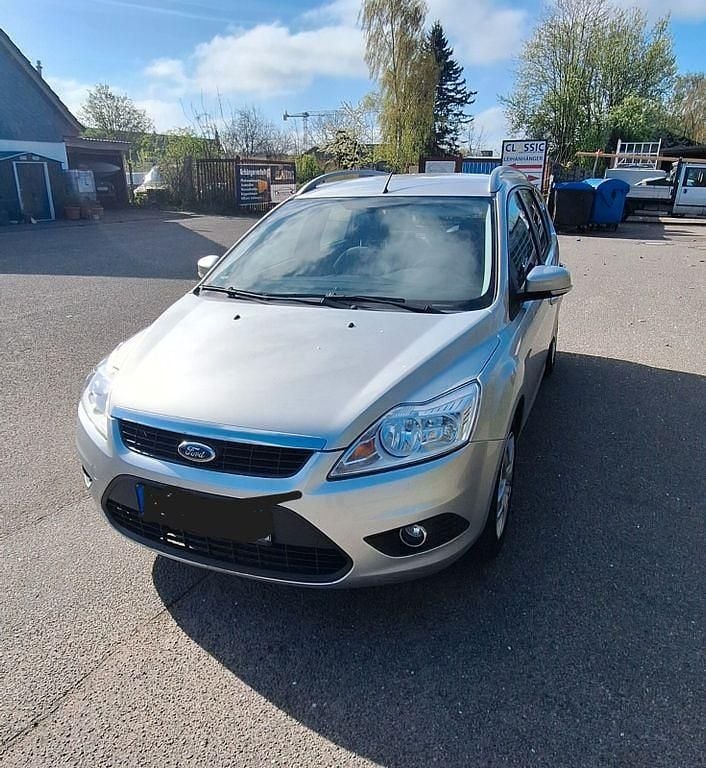 Usata Ford Focus 101 CV (74 kW) 2010 Argento Berlina