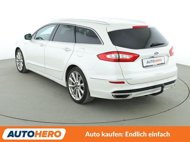 Gebraucht Ford Mondeo Vignale 179 PS (131 kW) 2016 Weiß Kombi