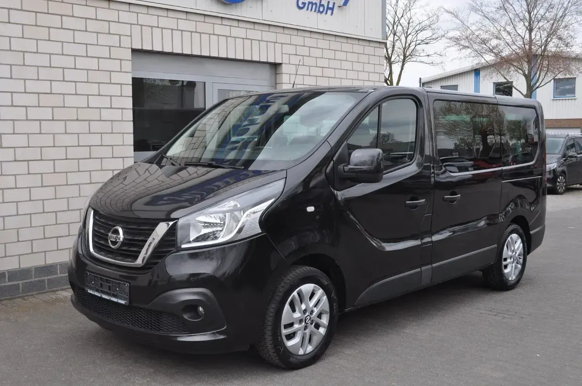 Gebraucht Nissan NV300 Premium Edition 145 PS (106 kW) 2019 Schwarz Van