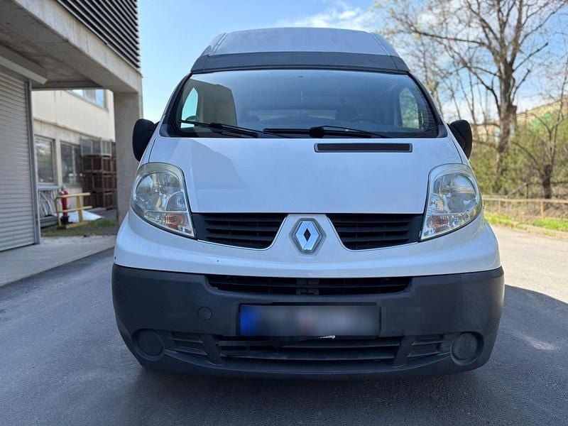 Gebraucht Renault Traffic 90 PS (66 kW) 2010 Weiß Van / Kleinbus