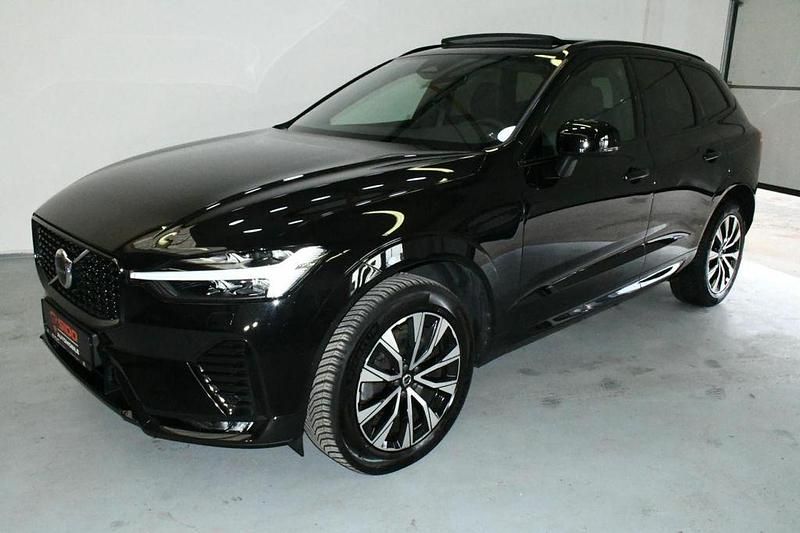 Gebraucht Volvo XC60 Plus 197 PS (144 kW) 2023 Onyx black (schwarz) SUV