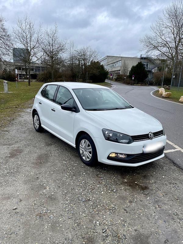 Gebraucht VW Polo 60 PS (44 kW) 2018 Weiß Kleinwagen