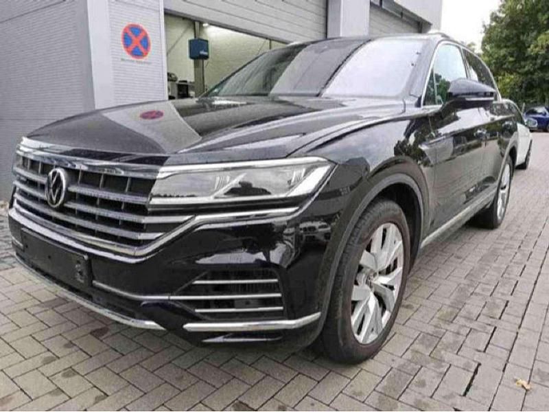 Deep black perleffekt Gebraucht 2021 VW Touareg Elegance SUV | 46.880 € (Superpreis) - Bild 1/4