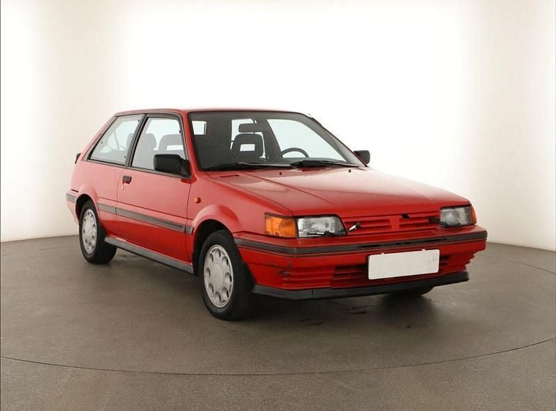 Gebraucht Nissan Sunny 110 PS (80 kW) 1988 Rot