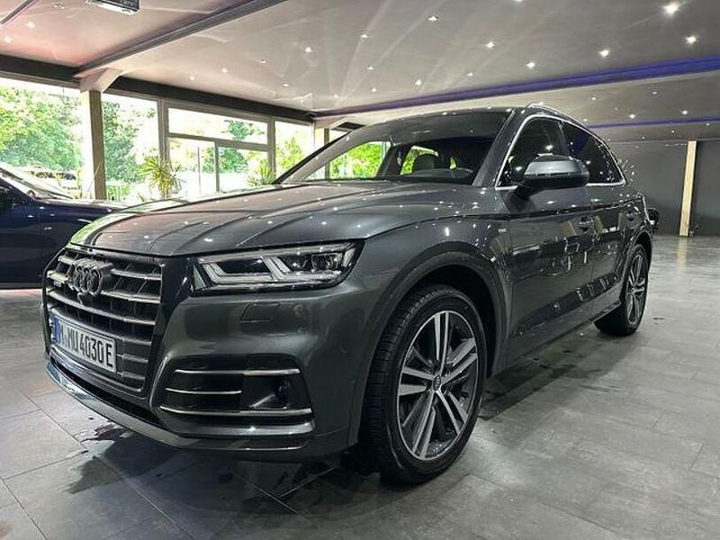 Andere Gebraucht 2020 Audi Q5 Ambiente SUV | 41.690 € (Etwas zu teuer) - Bild 1/4
