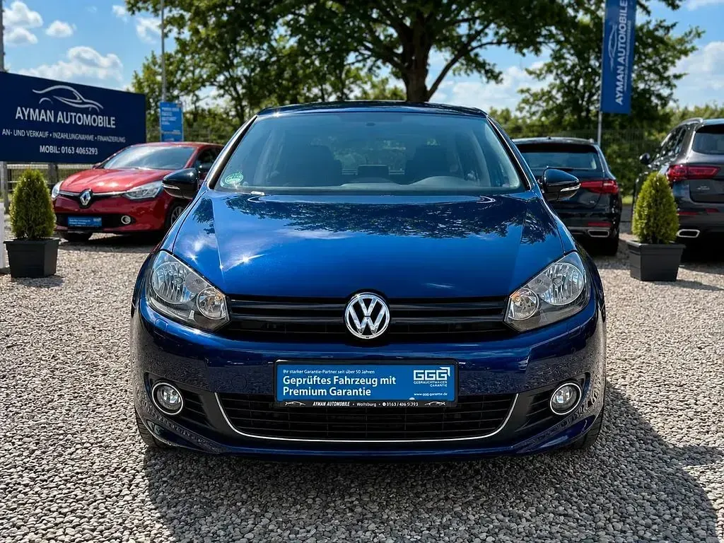 Gebraucht VW Golf VI Match 105 PS (77 kW) 2012 Blau Limousine