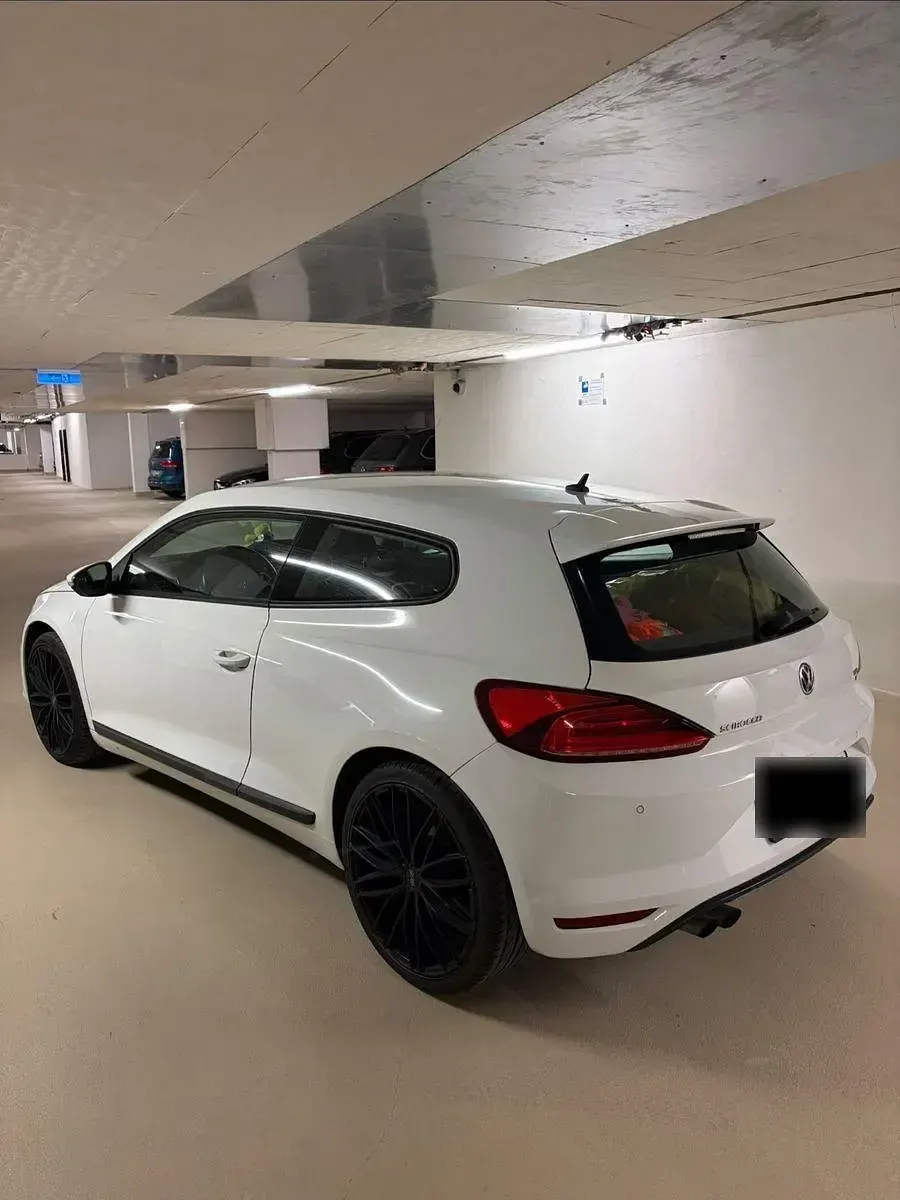 Gebraucht VW Scirocco 125 PS (91 kW) 2014 Weiß Coupé