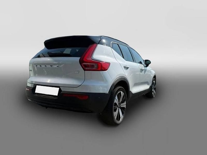 Gebraucht Volvo XC40 Core 169 kW (231 PS) 2023 Weiß SUV