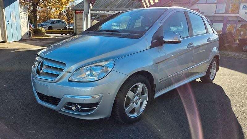Gebraucht 2009 Mercedes B160 Van / Kleinbus | 4.290 € (Guter Preis) - Bild 1/4