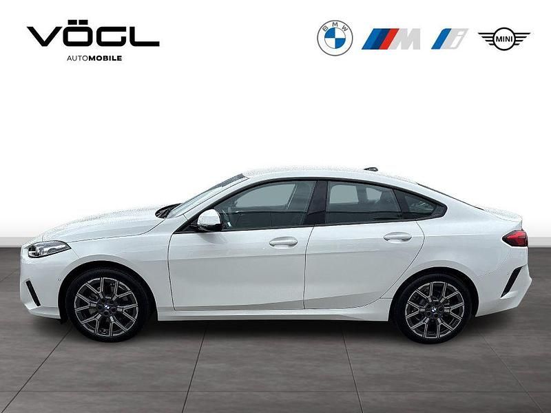 Gebraucht BMW 220 150 PS (110 kW) 2025 Alpinweiß uni Coupé