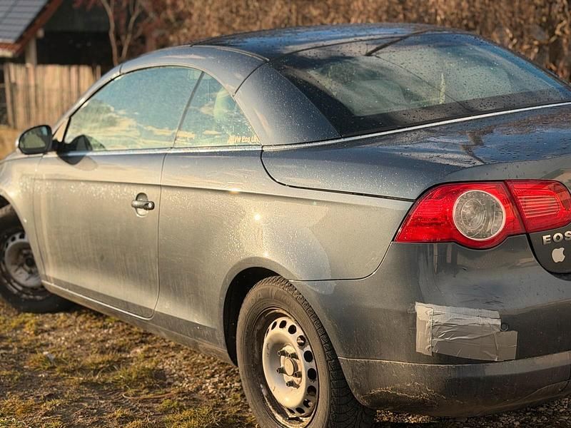 Gebraucht VW Eos 150 PS (110 kW) 2007 Grau Cabrio