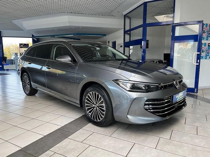 Neu VW Passat Pro 150 PS (110 kW) 2026 Diabasgrau Kombi
