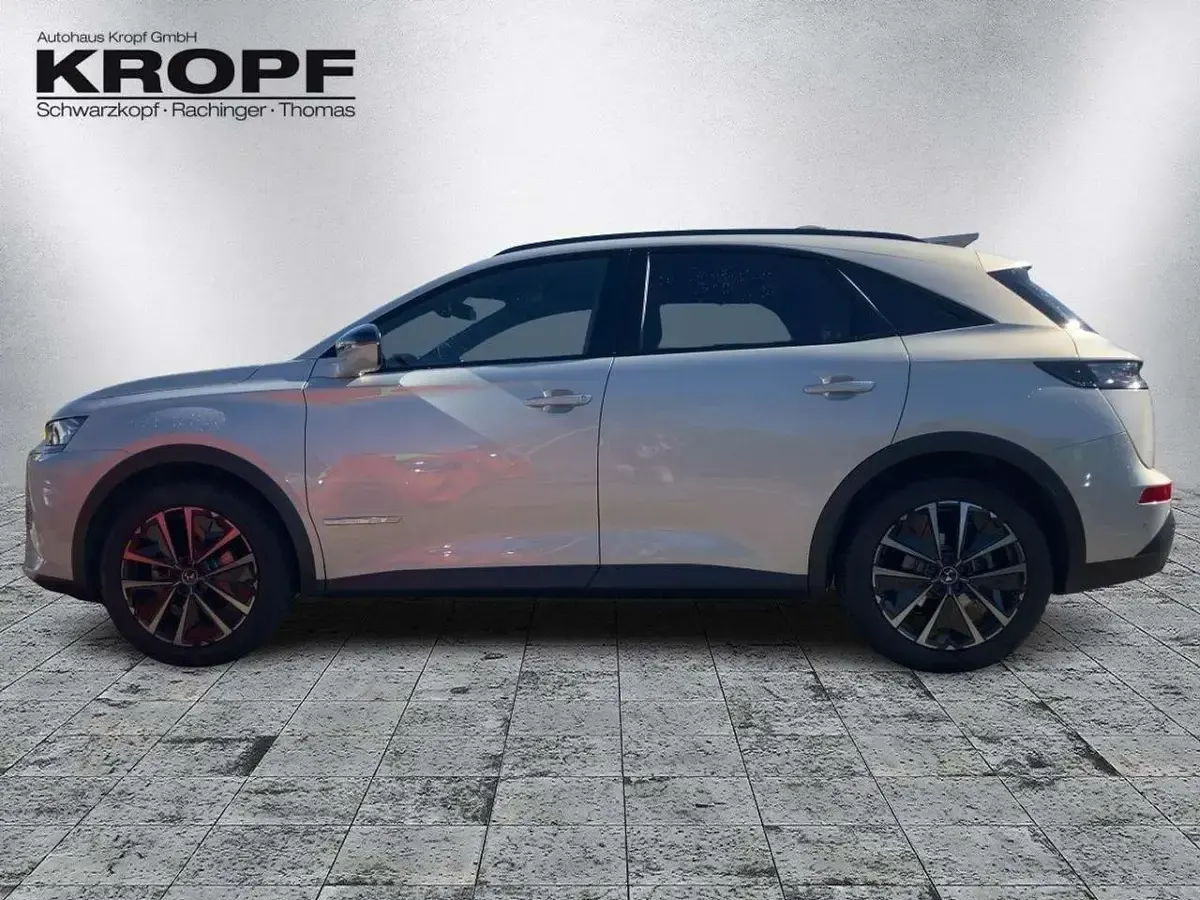 Gebraucht DS Automobiles DS7 Crossback 131 PS (96 kW) 2023 Lackierung chrystal pearl/meta SUV