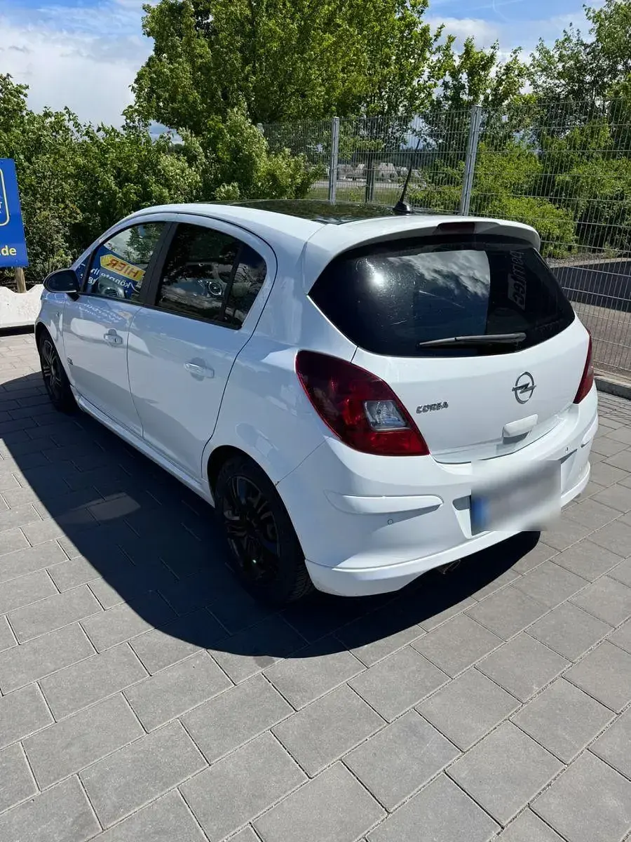 Gebraucht Opel Corsa OPC 101 PS (74 kW) 2010 Weiß Kleinwagen