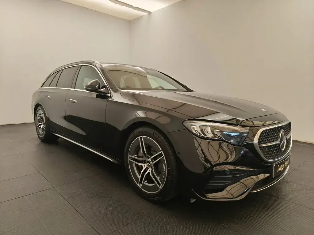 Gebraucht Mercedes E200 Advanced 204 PS (150 kW) 2023 Metalliclack obsidianschwarz Kombi